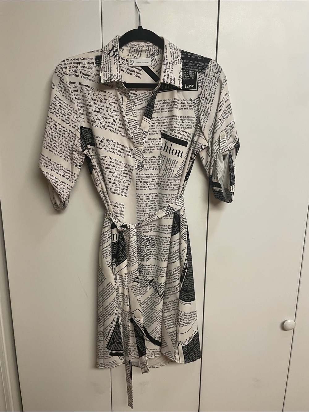 New York & Company Black & White Newspaper Print Button-Front Shirt Dress
